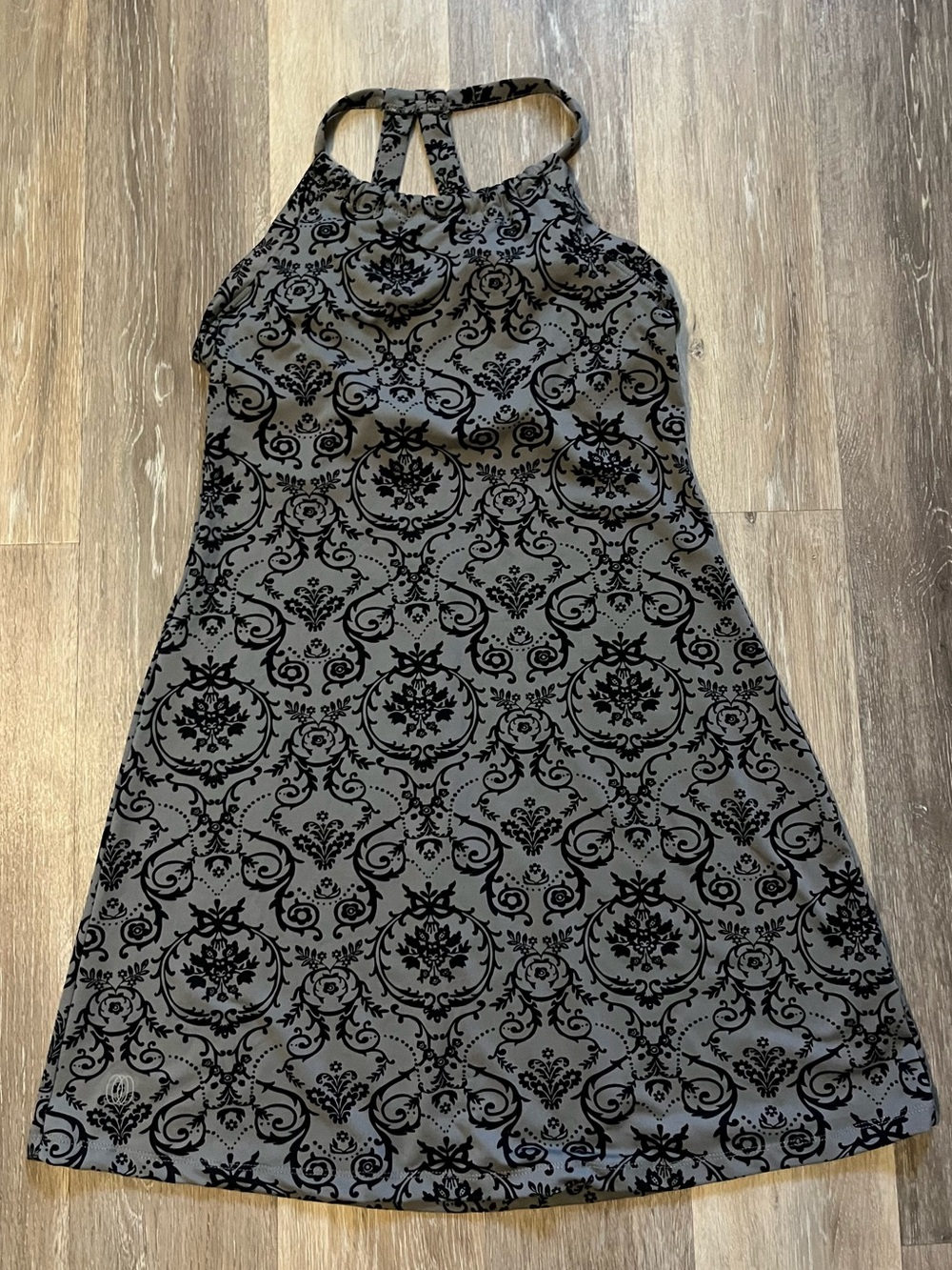 Sleeveless Grey Dress with Black Damask Print